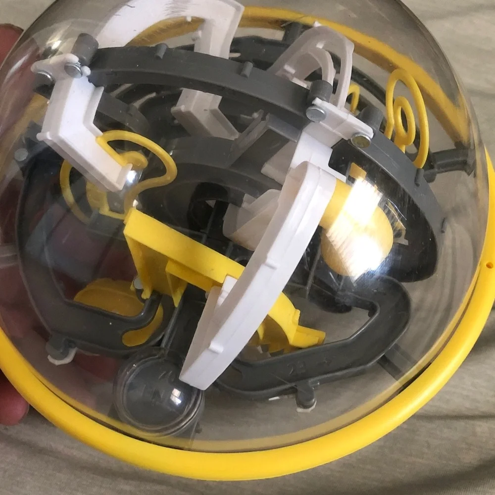 3D Maze Puzzle Dome Perplexus Rookie - Yellow & Gray